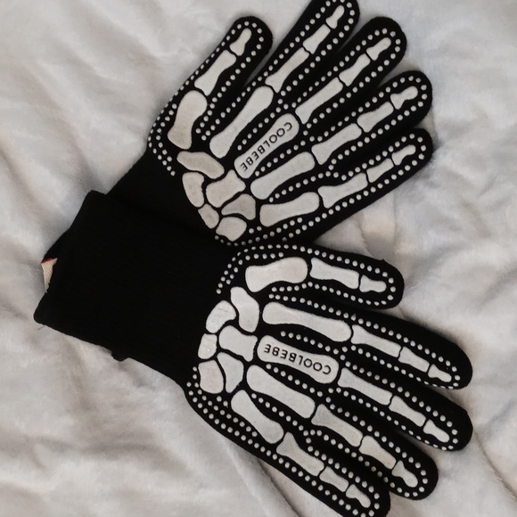 Coolbebe heat resistant gloves - Picture 1 of 2